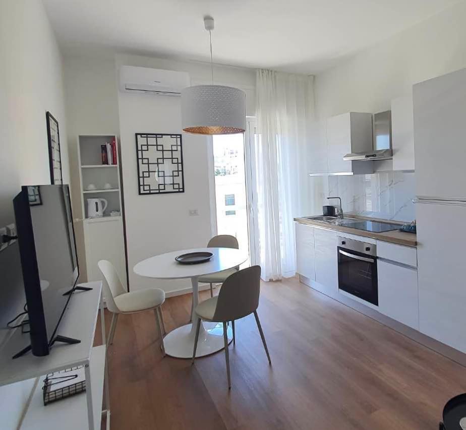 Lapigna Apartamento Valenzano Exterior foto