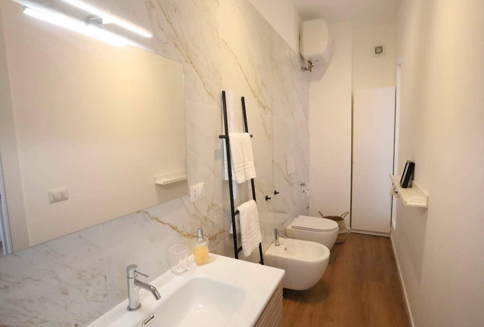Lapigna Apartamento Valenzano Exterior foto